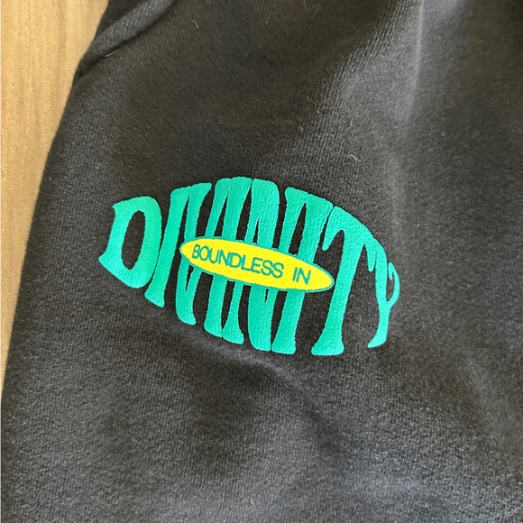 Her Kai & I - BOUNDLESS IN DIVINITY JOGGERS - BLACK BEAUTY ($110 new) - Picture 2 of 9